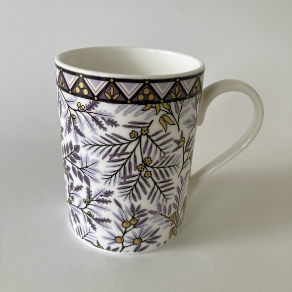 Cressida Bell for the Natural History Museum Mug - Picture 1 of 8